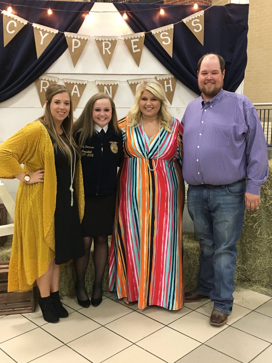 Brooke Lowery (brookee_lowery) Twitter