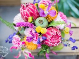 Idees_Locales's tweet photo. #IdéesLocales A Paris, un #fleuriste propose des #ateliers de création florale pour les amateurs #LUsineAPetales https://t.co/TJFk4DkUxS https://t.co/Bes3gs19Sz