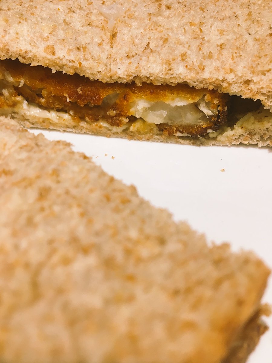 MetMattTaylor's tweet photo. When youโve had a crappy (few) days at work, it just has to be done ...
#fishfingerbutties #homecomforts https://t.co/s5kHbmDiyJ