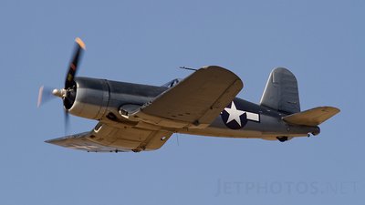 ArbiterDroid's tweet photo. When I see this new Resistance fighter it reminds me of the "Baa Baa Black Sheep" tv show I used to see as a kid.
The WW2 fighter of the show was one of my favorites, the Vaught F4U-A1 and it's gorgeous bent wing.
#StarWars
#BringBackMeatBall https://t.co/zGKMR0i5mS