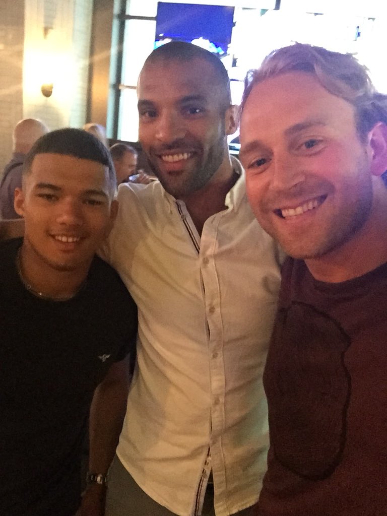 jeffreybreeze's tweet image. Reunion with a few legends in the 6ix  🔥 @Clarke_cohockey @MachinegunLaury #WaughsyTheBigCat ... &amp;amp; best of luck to Morgan on his tournament in Boston 🤘🏼