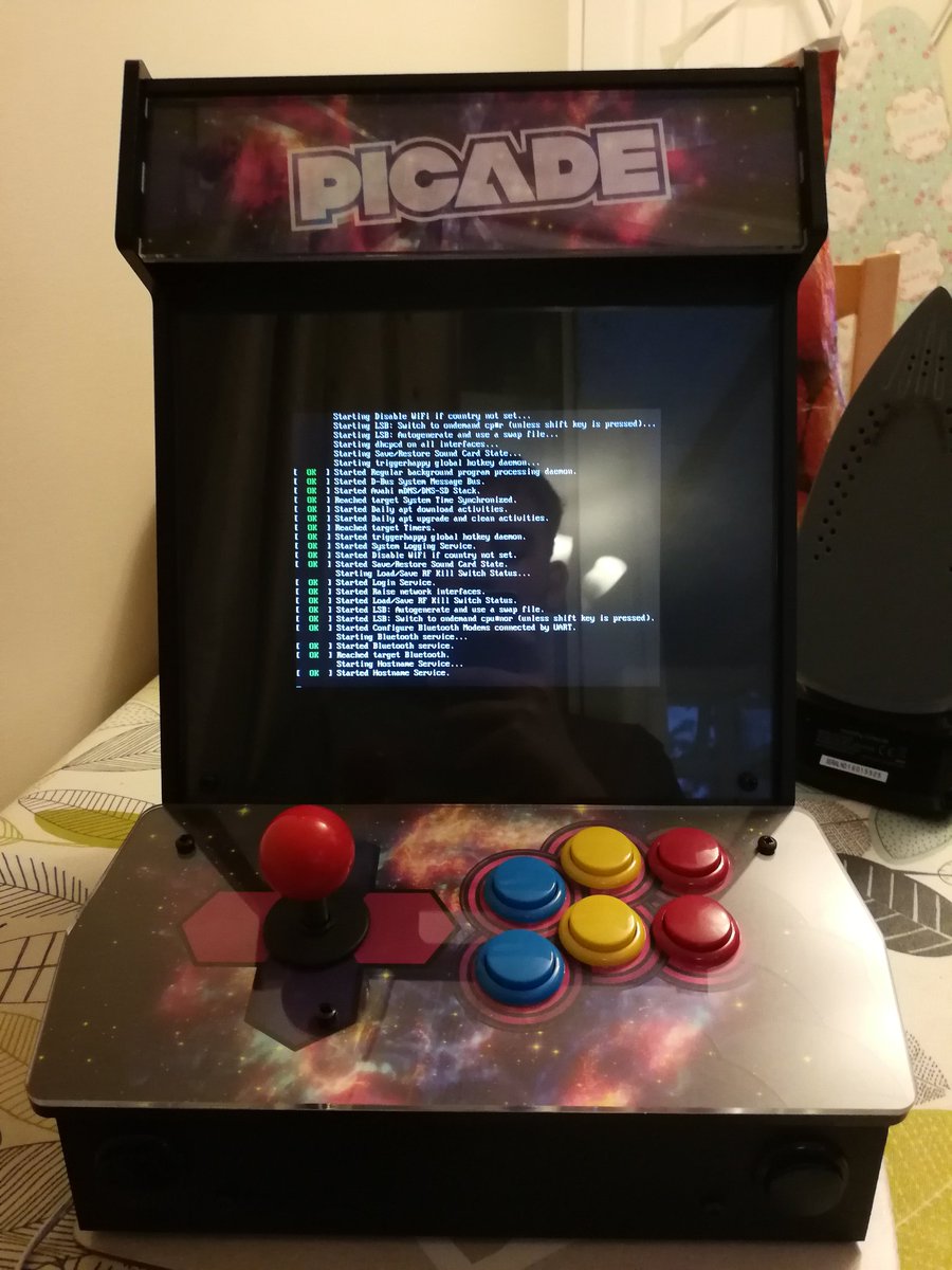 ajalexsmith's tweet image. It lives! The @pimoroni  picade, my purchase from #raspberryfields