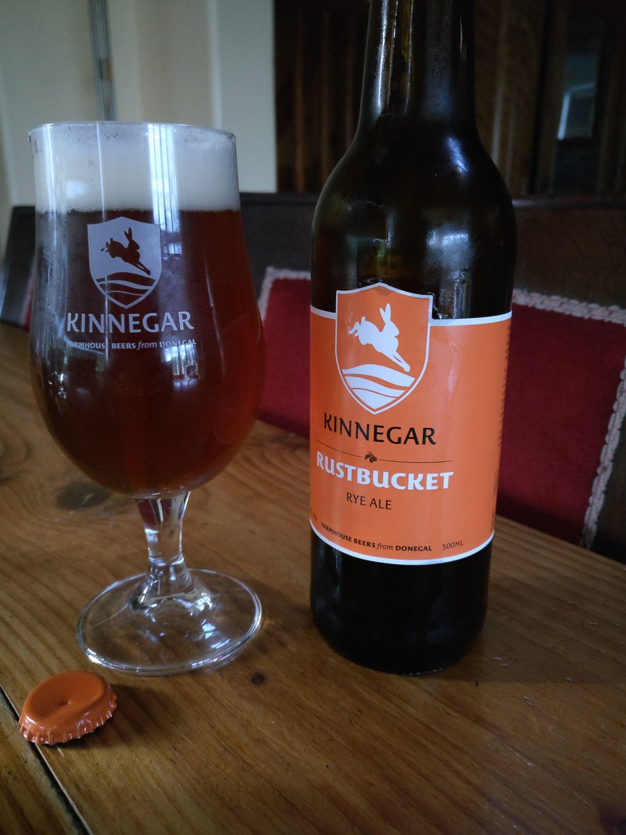 Finally ending a drought and getting around to enjoying a 40th Birthday present.... 6 months late. Well worth the wait for this local @KinnegarBrewing Pale Ale on a lovely summer evening. #Donegal #craftbrewers #Ireland @wildatlanticway