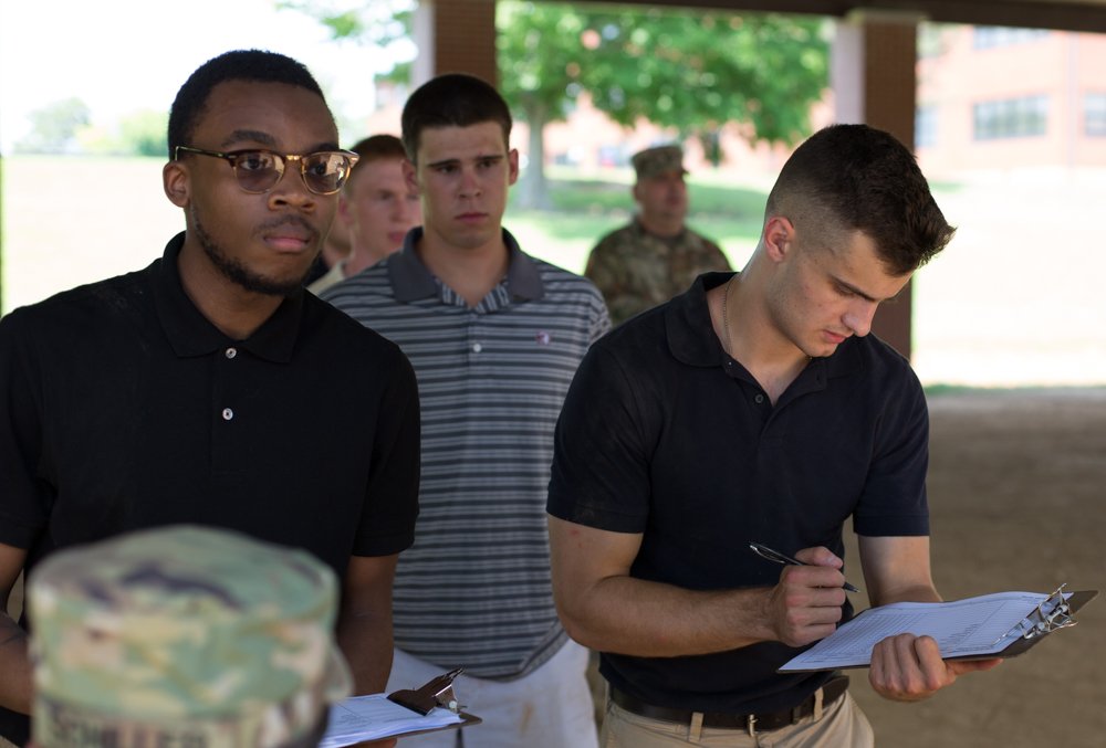 ArmyROTC's tweet image. Yay, 7th Regiment, Basic Camp has finally arrived. Good luck Cadets!
Photos By: Dustin Massengill
#armyrotc #armyrotccst #cadetcommand #hooah