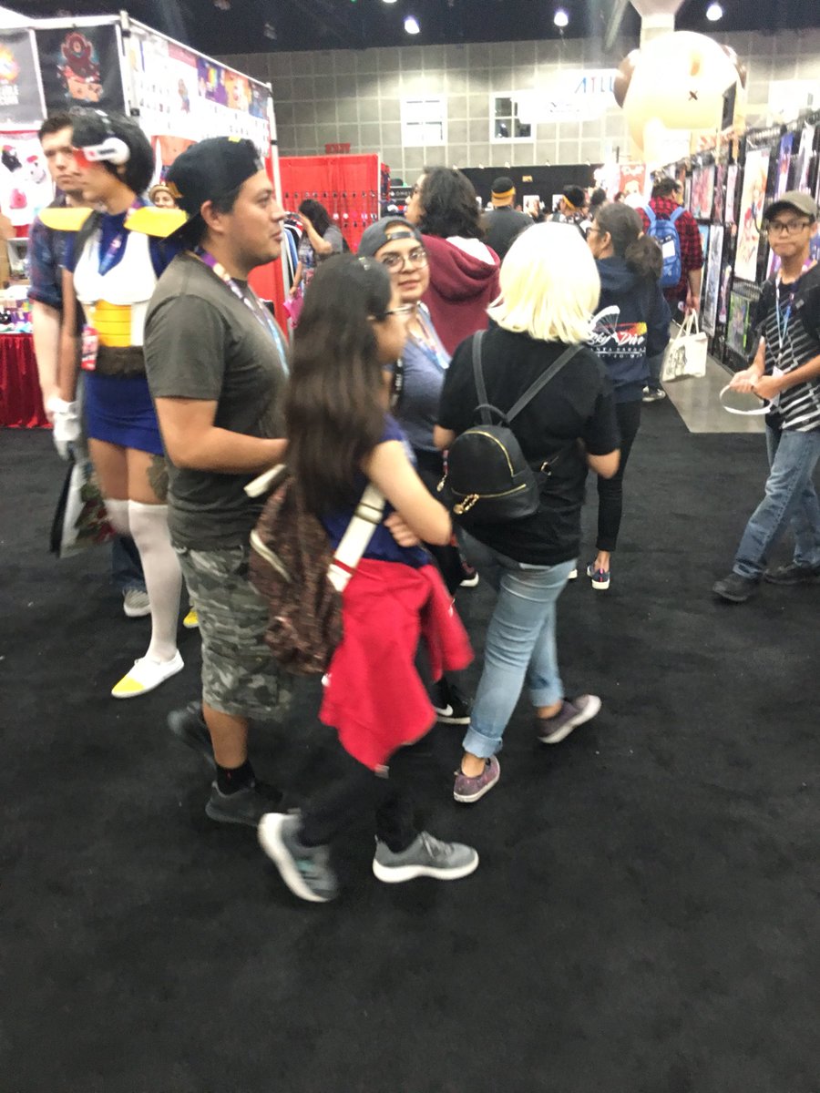 Just got to AzerExpo, can’t believe all these people are here just for me