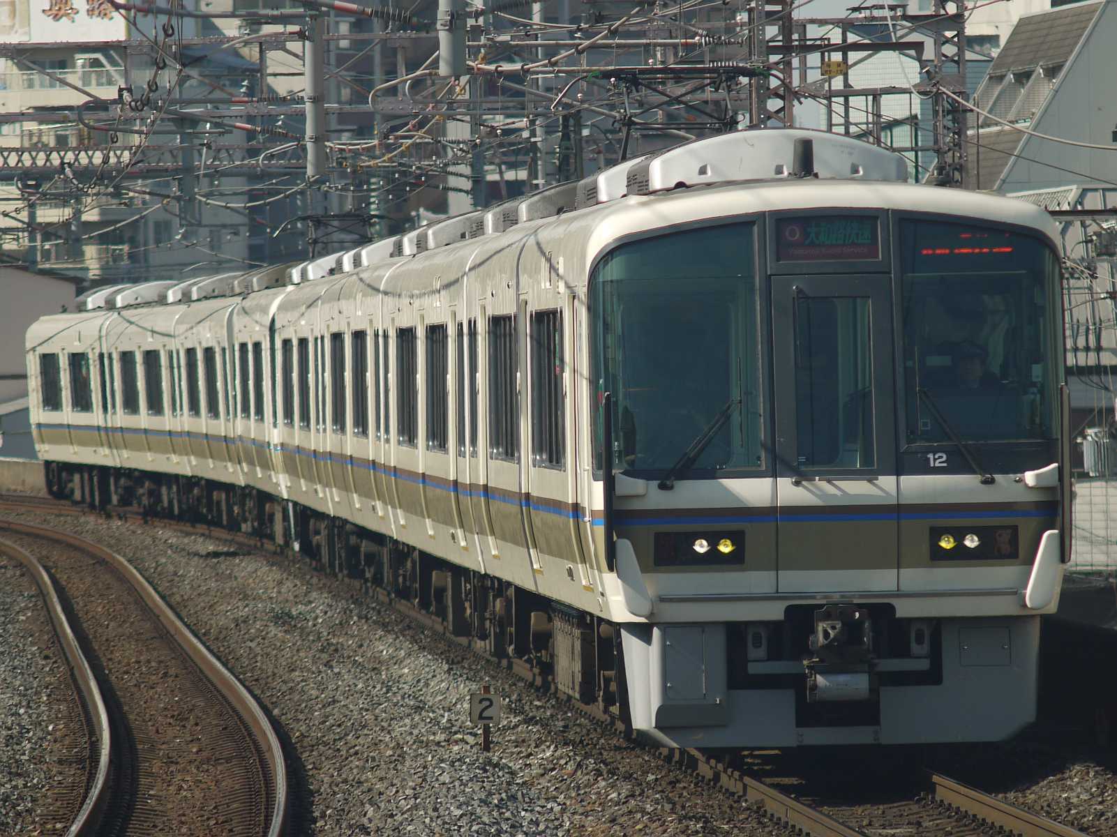 ＫＡＴＯ京都駅店 on X: "221系リニューアル車<大和路快速> 基本