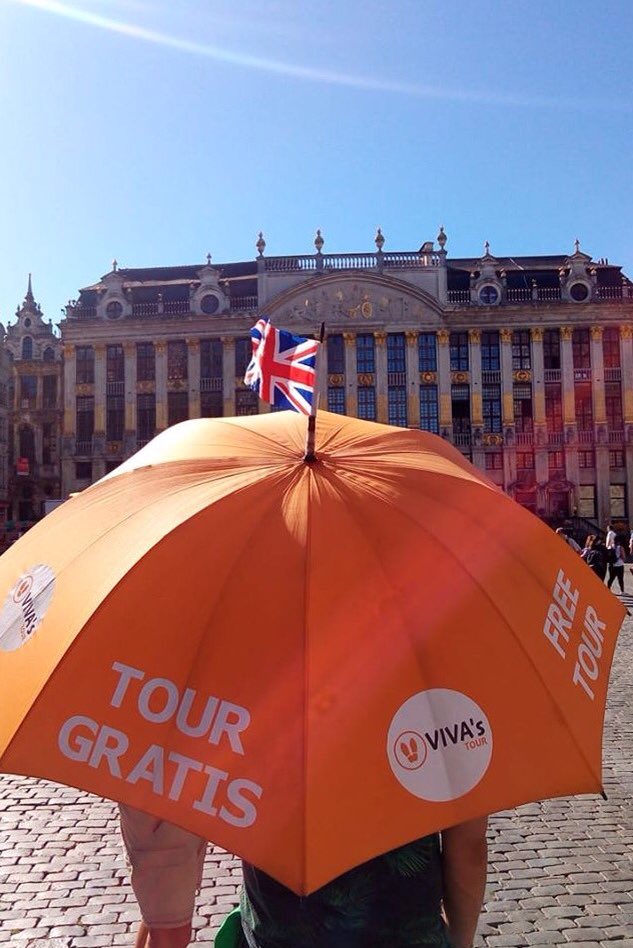 Come, we are waiting for you in the most beautiful square in the word Grand Place, meet #Brussels with #VivasTour #FreeTour 🚩