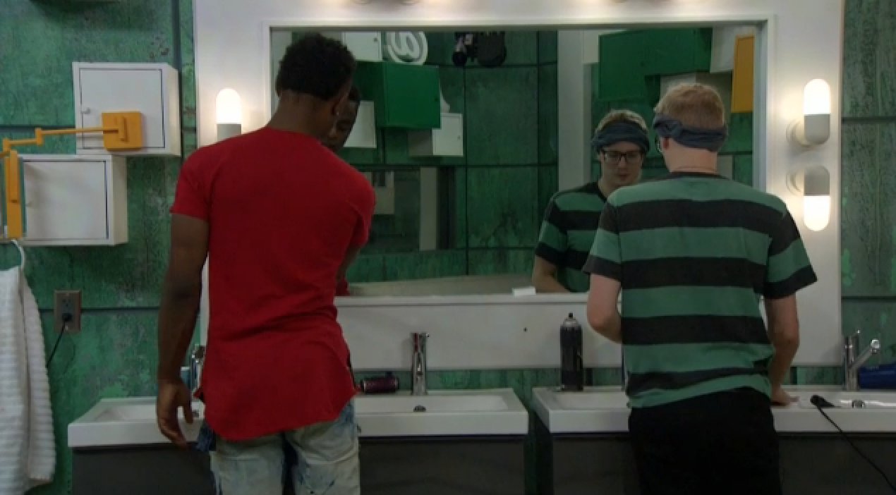 Big Brother Daily On Twitter Big Brother Please Clean The Mirror