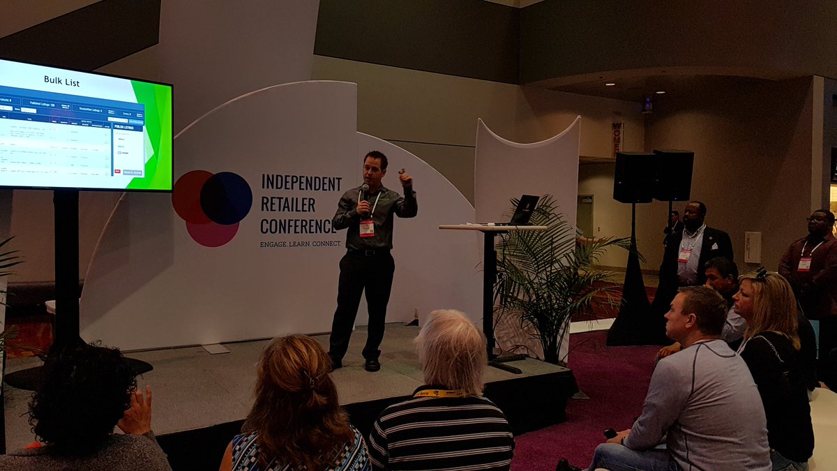 RetailerConf's tweet image. #throwbackthursday to the @SellerActive onsite at the #IRC @Asdshow March 2018! We're thrilled to have the opportunity to welcome them back for the July /August 2018 show. Catch them for top tips on ecommerce multichannel solutions #ASDShow