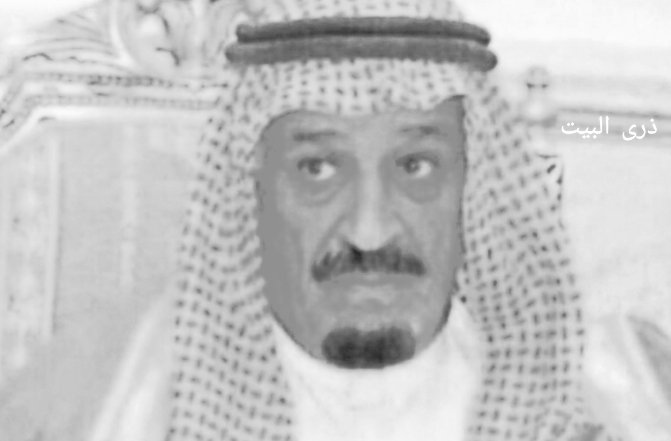 فى اللحظات الفارقة بين فناء الحياة وحياة الخلود تتجلى شخصية منوخ متعب القريفة رحمه الله وان غيبه الموت فلن يستطيع ان ينزعه من قلوب أهله ومحبيه وبعيدا عن مواقفه الطيبه والكريمة التي لاتعد ولاتحصى ستبقى عظمته شاهده على جوده وكرمه ونبله..رحمه الله واسكنه جناته..