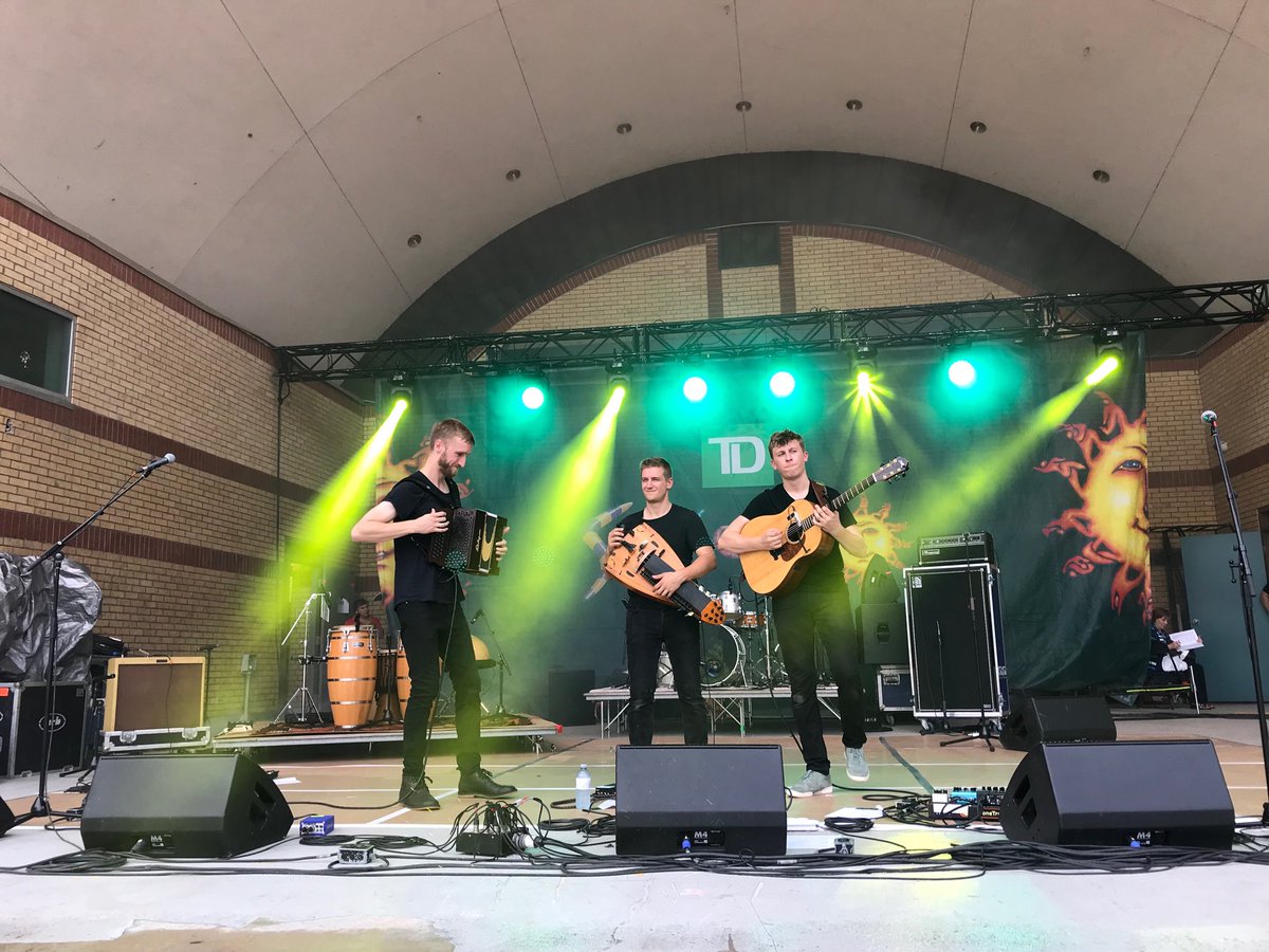 Great Belgian band playing the Hurdy Gurdy at TD Sunfest. #TDSunfest ⁦@TD_Canada⁩ ⁦@KevinBertoia_TD⁩ ⁦@AntonyTCard⁩