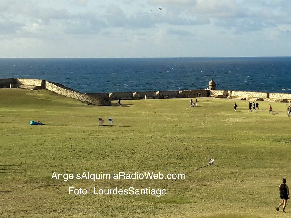 AARW_'s tweet photo. San Juan, Puerto Rico USA 🇵🇷 🇺🇸  #AngelsAlquimiaRadioWeb https://t.co/bFdxQghEPt