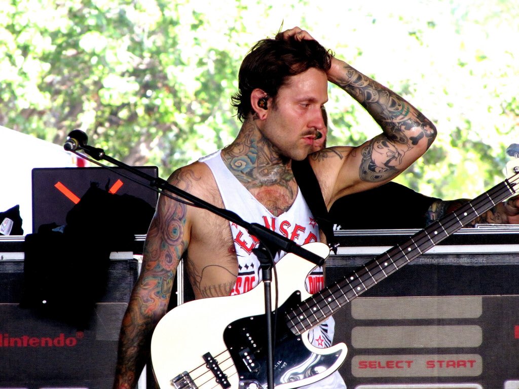 Jeph 👽 (@disastcrfaux) on Twitter photo 