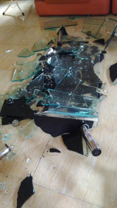 View image on Twitter