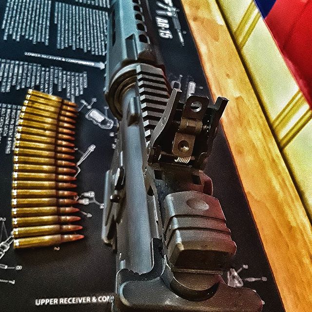 Ready to lock and load. 
-
-
-
PC: @fireside_freedom1776
#ar15 #bulletsbulletsbullets #pewpew #locknload #guncare #tekmat