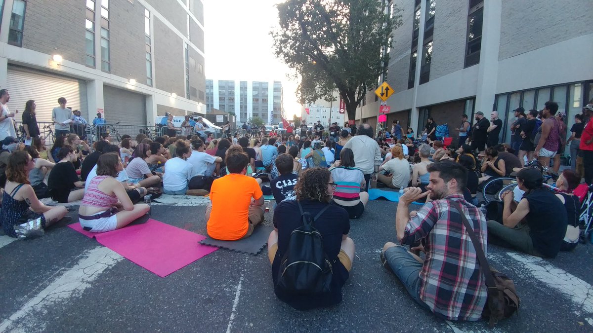 The cops cleared the camp: there are more ppl then ever before gathered vowing to fight harder to smash ICE #AbolishICE #OccupyICEPHL #OccupyICE  x.com/no_cop_zone/st…