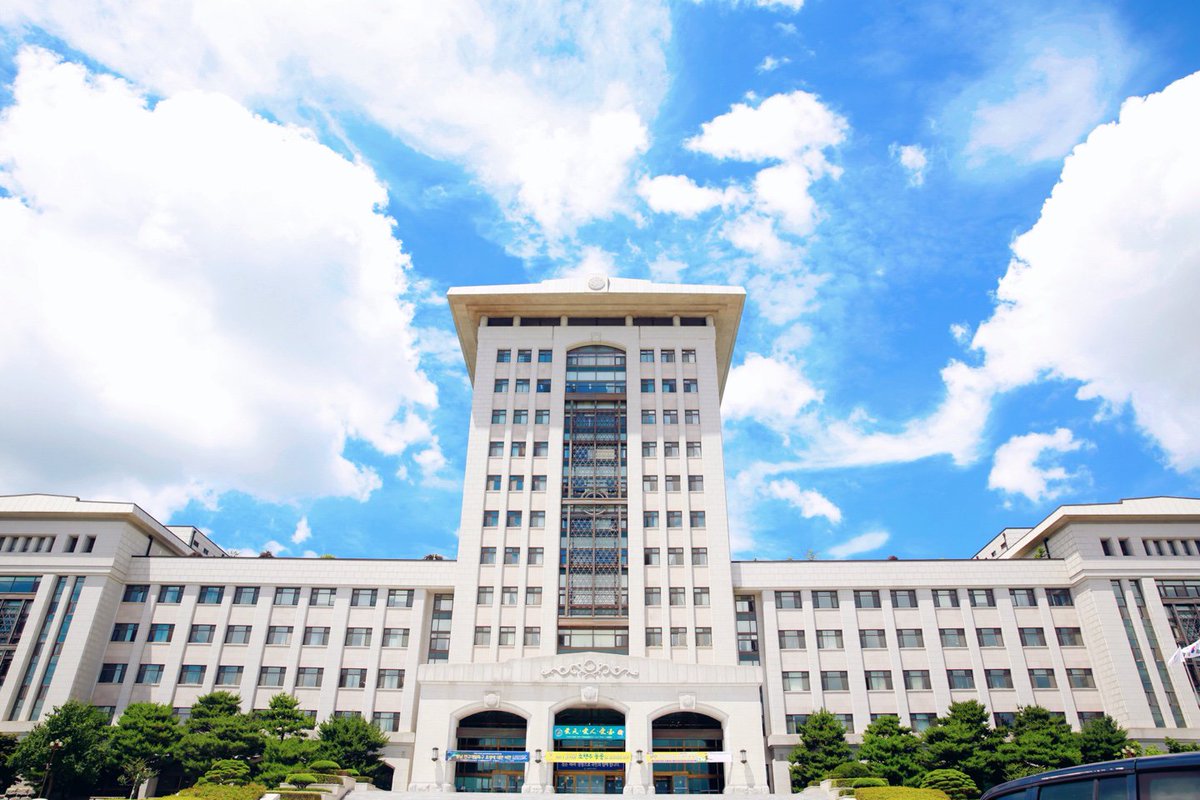 sunmoonpr's tweet photo. #여름 #선문대 미세먼지 없이 너무 예쁜 우리 학교 ^_^* https://t.co/ciZCpKocm0