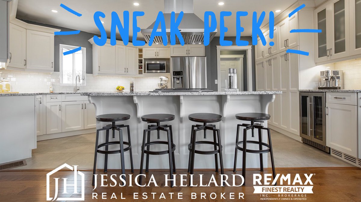 JessicaHellard's tweet photo. SNEAK PEEK! Check out the amazing kitchen of this listing going on the market tomorrow. Contact me for a showing or more info before it goes live! This 🏠 is immaculate and won’t be on the market long! 
#ygk #kingstonrealestate #jessicarealestate #country #kitchen https://t.co/f75yQ66NPY