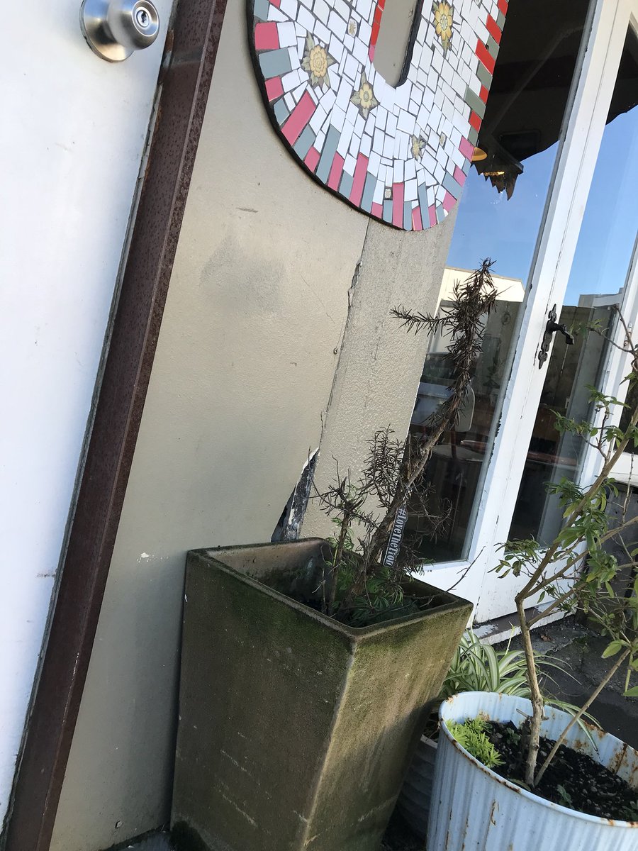 DAVY_ENGRAVERS's tweet image. Lovegrove Lane 
.
.
.
Bit early for a Xmas tree #keytags #lovethetron #fridayfreebie @lovethetron #greygardens #tagandshare