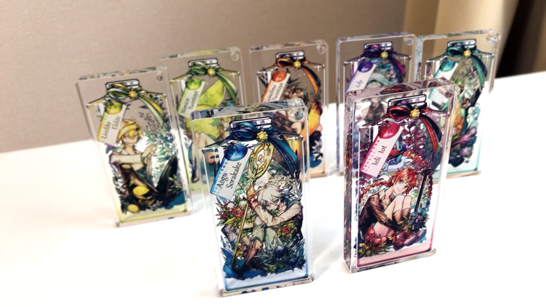 暮宙シュン ハーバリウム風ドミノストラップ＋創作イラスト集セット　アクスタ 暮宙シュン on X: 