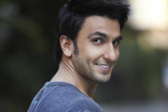  Happy birthday ranveer singh and i  love u.... 