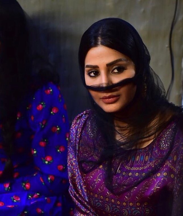 لو أصد من الطواري وأتعداها
فيك شيٍ .. مايصد القلب عنه.