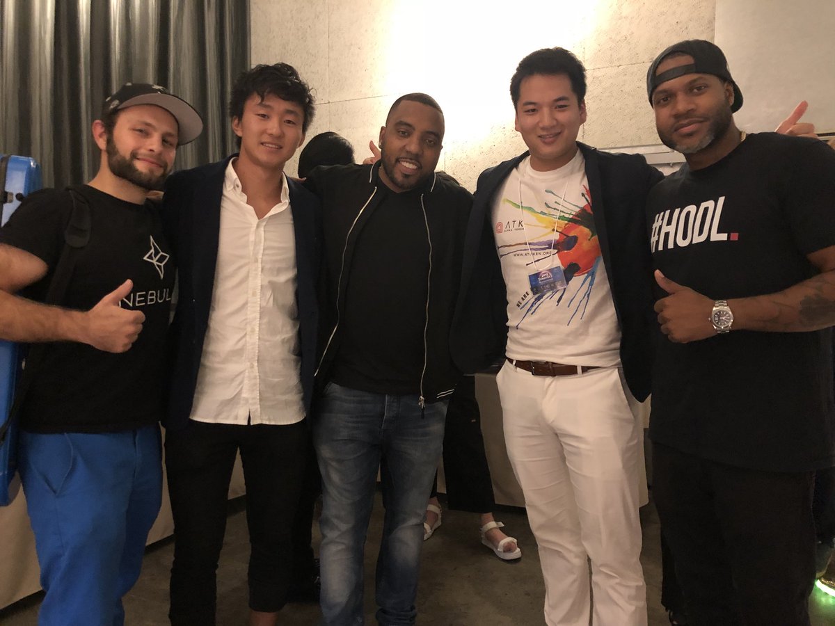 kengoatk's tweet image. 昨日はTokenSkyのイベントの後に、New YorkのRestartXで会ったTuneTokenの創業者兼CEOである、@MimsLife とreunionしました。

同じクリエイターを支援していく事業を手掛けている仲間として、これからも一緒に切磋琢磨していきたいです。

#Blockchain #alphatoken #tunetoken