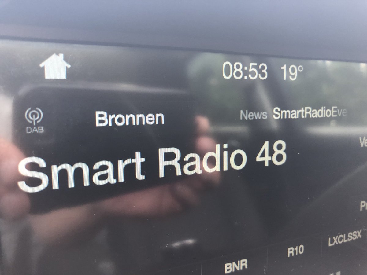 renevandekolk's tweet image. #SmartEvent vandaag in Hotel Gooiland met onair voor 1 dag op frequentie 5A vanuit Hilversum: SmartRadioEvent in 4 verschillende smaken. Powered bij ons eigen DAB headend aXemble. @BroadcastP