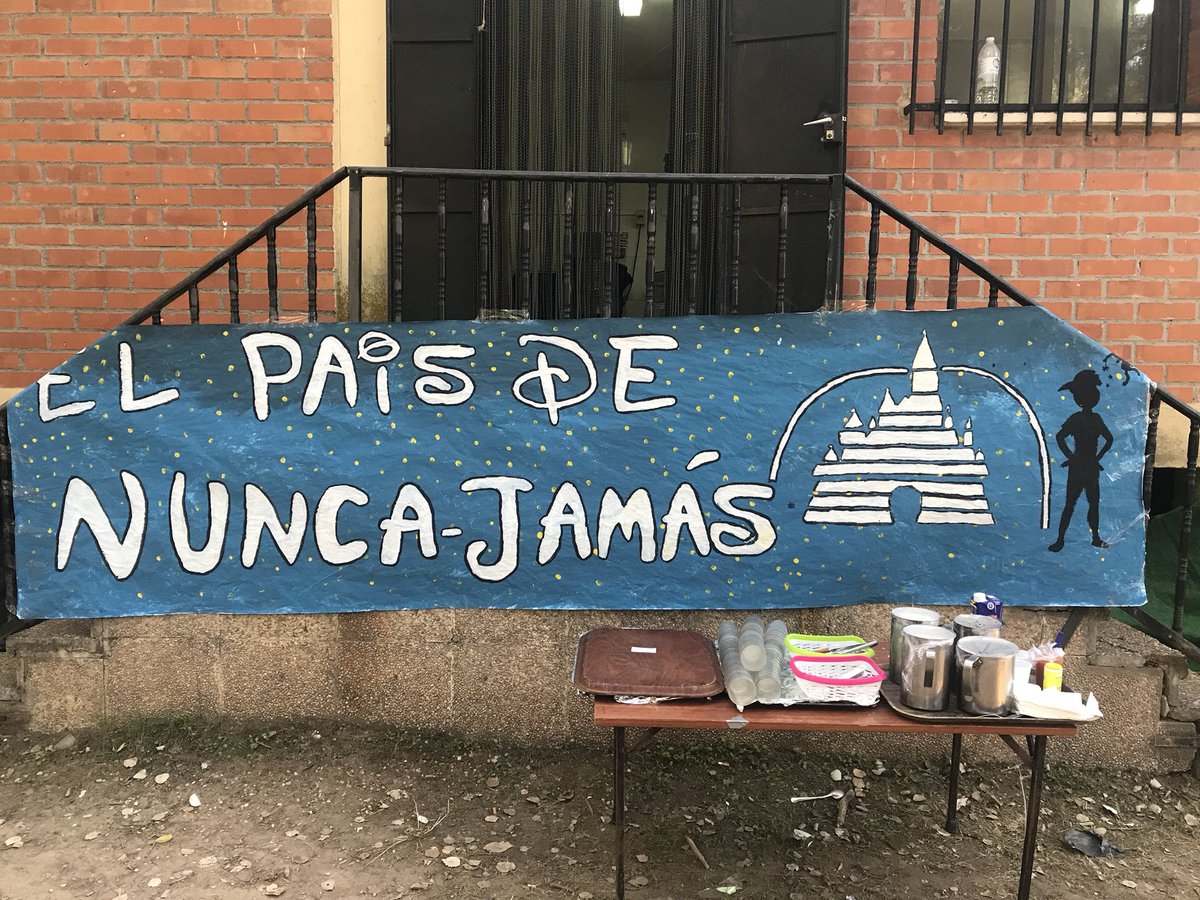 Comenzamos el temático y nos vamos con Peter Pan al país de nunca jamás... BUEN DÍA #campalaVid