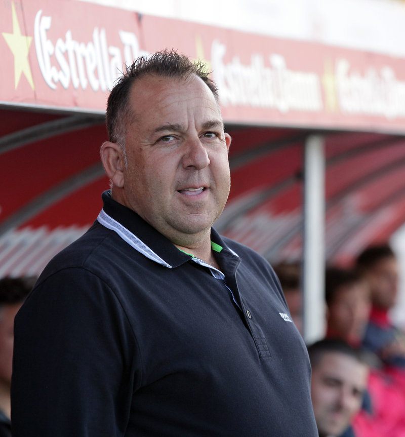 CanyerosCBrava's tweet image. "@oriol_alsina ha decidit tornar a entrenar el #Llagostera". Després de meditar-ho molt durant les vacances, l'alma màter dels blaugrana serà el míster. Tot i tenir algunes ofertes de la #2aB i fins o tot una de Polònia, ha decidit quedar-se al "seu" club. lesportiudecatalunya.cat/futbolcat/arti…