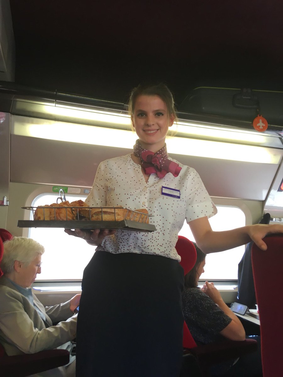 BleisureFR's tweet image. [BIZ TRIP] Direction Amsterdam pour rendez-vous et extension week end Bleisure ! En route avec @thalys_fr et découverte de sa First ! #thalys #amsterdam #bleisure #businesstravel #voyagedaffaires #firstclass #bloggertrip