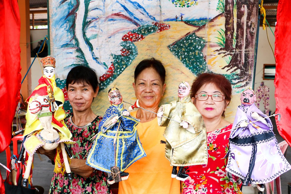 optionstheedge's tweet photo. The cloth puppet opera 'Journey to the West: Monkey King vs the Red Boy' at @DamansaraPAC opens tomorrow. https://t.co/6YfVTzpvz0 https://t.co/fGgXZe8ylg