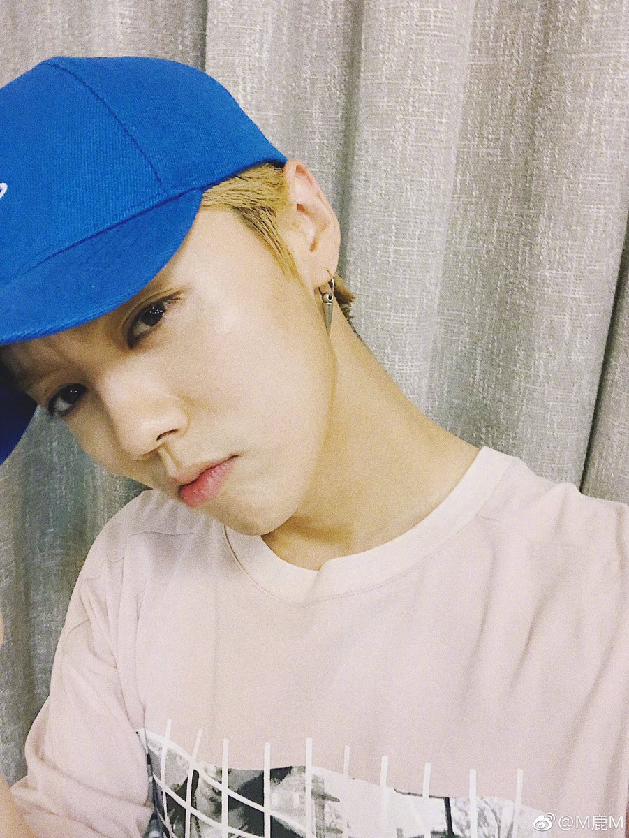 LuhanBar_China's tweet photo. [20180706] #LuHan weibo update: Kungfu Style! See you tonight! https://t.co/r4meYM8Ifk