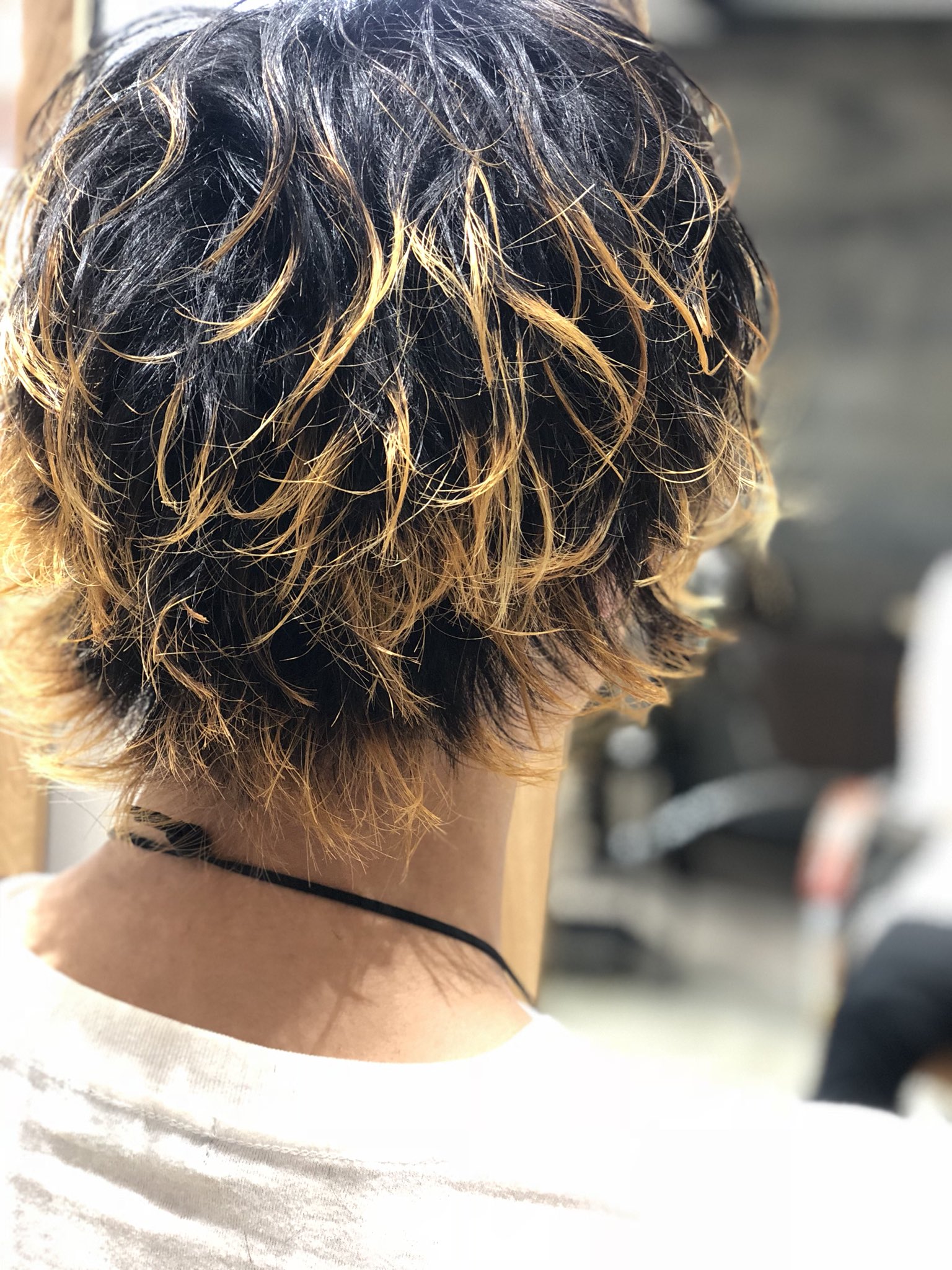 宮川太志 Hairmakefrei 代表 Tren Twitter 袖カラー 毛先の先だけブリーチ 流行っちゃうかもー Frei大阪 大阪 梅田 美容室 メンズヘア 袖カラー 宮川太志 Hairmakefrei 代表 Tren Twitter 袖カラー 毛先の先だけブリーチ 流行っちゃうかもー Frei大阪 大阪 梅田 美容室 メンズヘア 袖カラー