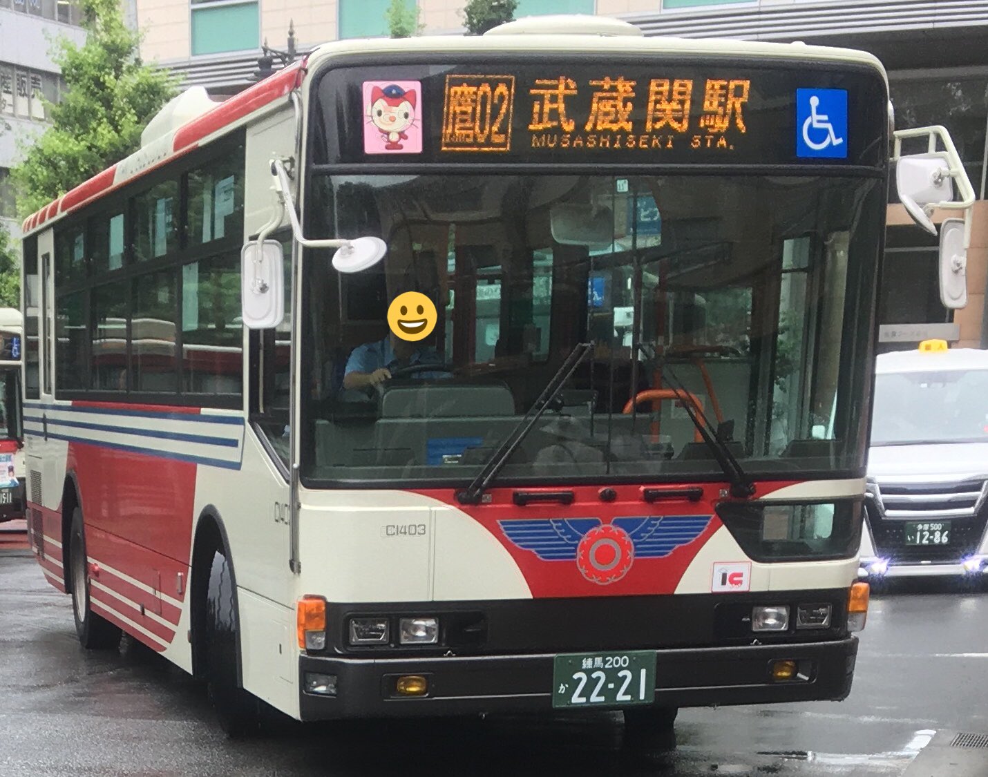 ট ইট র ミーハー属性no 9 関東バス 鷹02 三鷹駅 武蔵関駅なう 三鷹駅発着では唯一 武蔵野の所管ではない路線 車両は青梅街道営業所のエアロスターワンステップ C1403 車体更生が施され 車内が綺麗になってました パワフルに武蔵関駅へ T