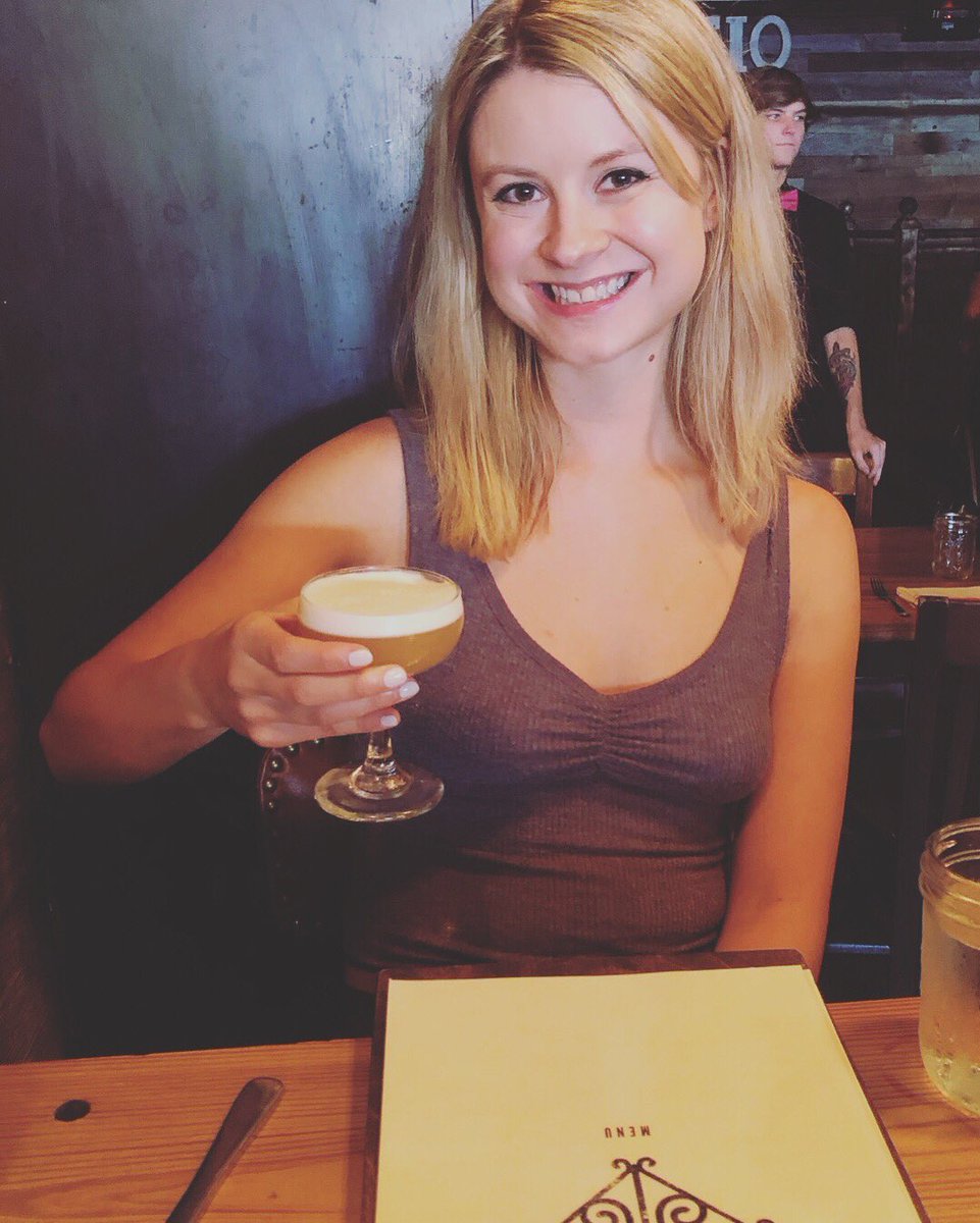 ChelseaSisson's tweet image. Having a great birthday trip in Charleston SC! #travel #summer