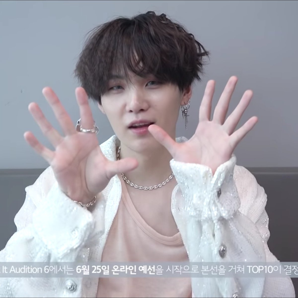 suga pics tweet media