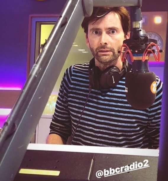 David_Tennant's tweet image. #DavidTennant Daily Photo!

A funny photo from when David hosted The Sara Cox Show on BBC Radio Two at the beginning of July