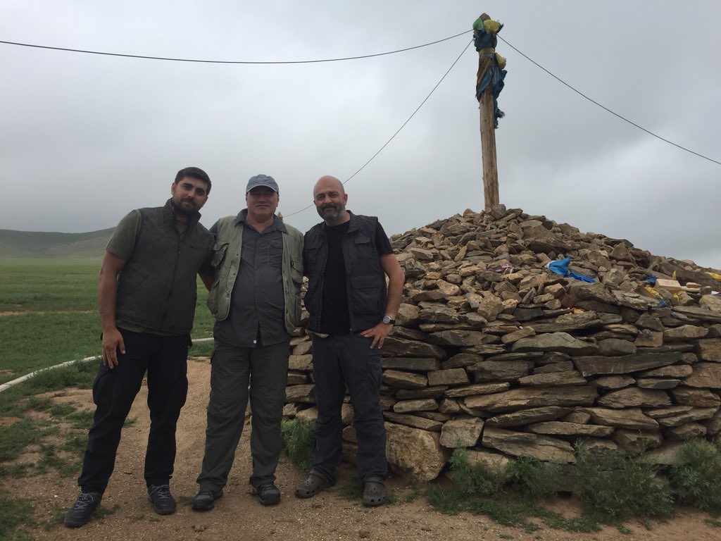 ahmettasagil_'s tweet photo. Orhun yolunda Türk Moğol ortak tarihi belgesel çekimimizin başlangıç töreni ... kutlu olsun https://t.co/ZAlOw3ozAy