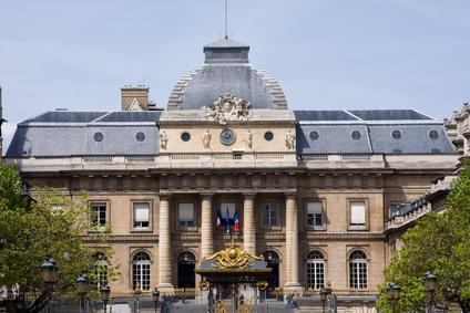 allthecatlovers's tweet photo. La mise en examen pour complicité de harcèlement moral de deux dirigeants de France Télécom est confirmée par la Cour de cassation https://t.co/Fk06HJmcEx https://t.co/5UZQXa5Vr0
