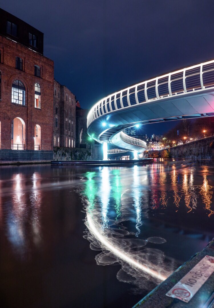 Very pleased to announce that Castle Bridge at <a href="/FinzelsReach/">Finzels Reach</a> in #Bristol has won another design award. The Institute of Civil Engineers <a href="/ICE_engineers/">ICE</a> <a href="/ICESouthWest/">ICE South West</a> made the award for civil engineering excellence at their annual dinner yesterday
Thankyou <a href="/BushConsultancy/">The Bush Consultancy</a> @wspopus