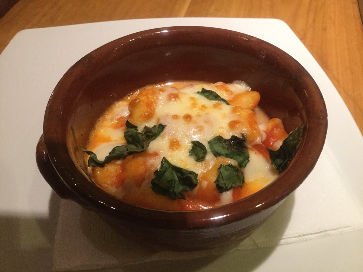 DTWGSG's tweet photo. The Meating restaurant cooking school this morning. All the girls loved making gnocchi and enjoyed it with a fresh tomato sauce and mozzarella. https://t.co/HzglEEyPEe