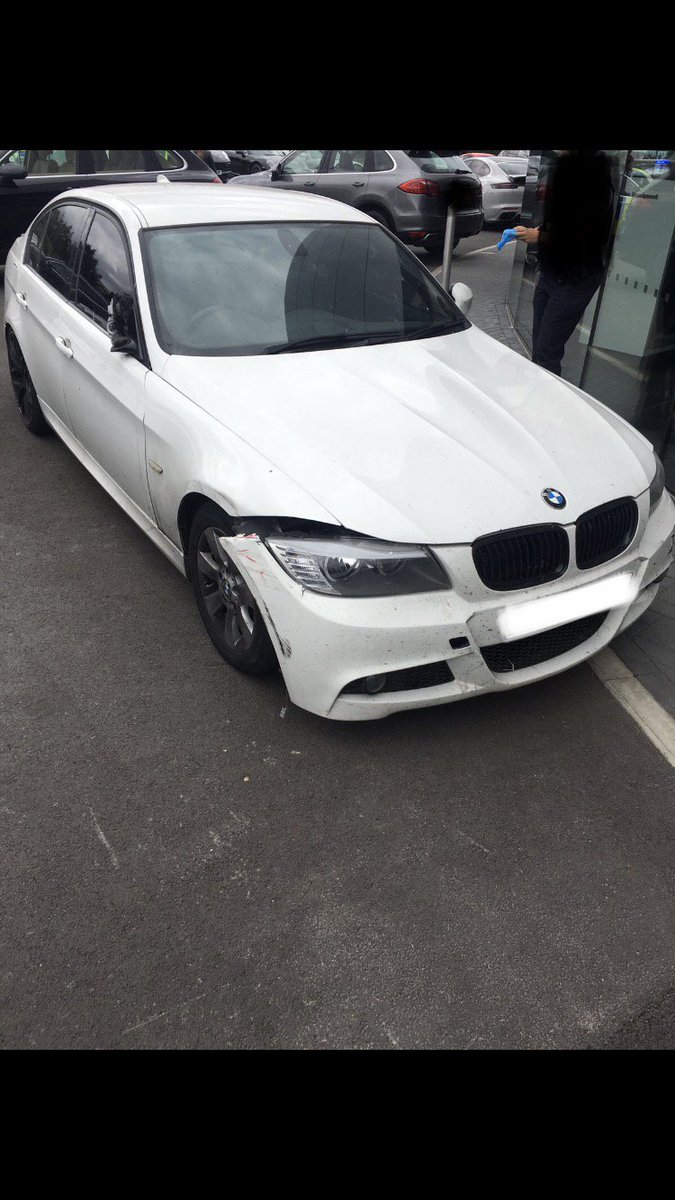 MPSBarkDag's tweet photo. A vehicle pursuit in the Barking area resulted in a wanted male being arrested for motor vehicle thefts, burglary offences & dangerous driving. Thanks to our colleagues @MPSNewham @NPASLondon @MetTaskforce for the assistance! #KGTeamE #KGTeamD #teamwork #topjob https://t.co/2X2hACbQDJ