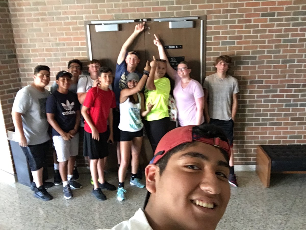 FamousLegoMaker's tweet photo. Proud of my Trumpet Section. That was a nice Freshman week and you all did great! Let’s make this show the best one yet! (1/3) #freshmanweek2018 https://t.co/bwcjU7LXFJ