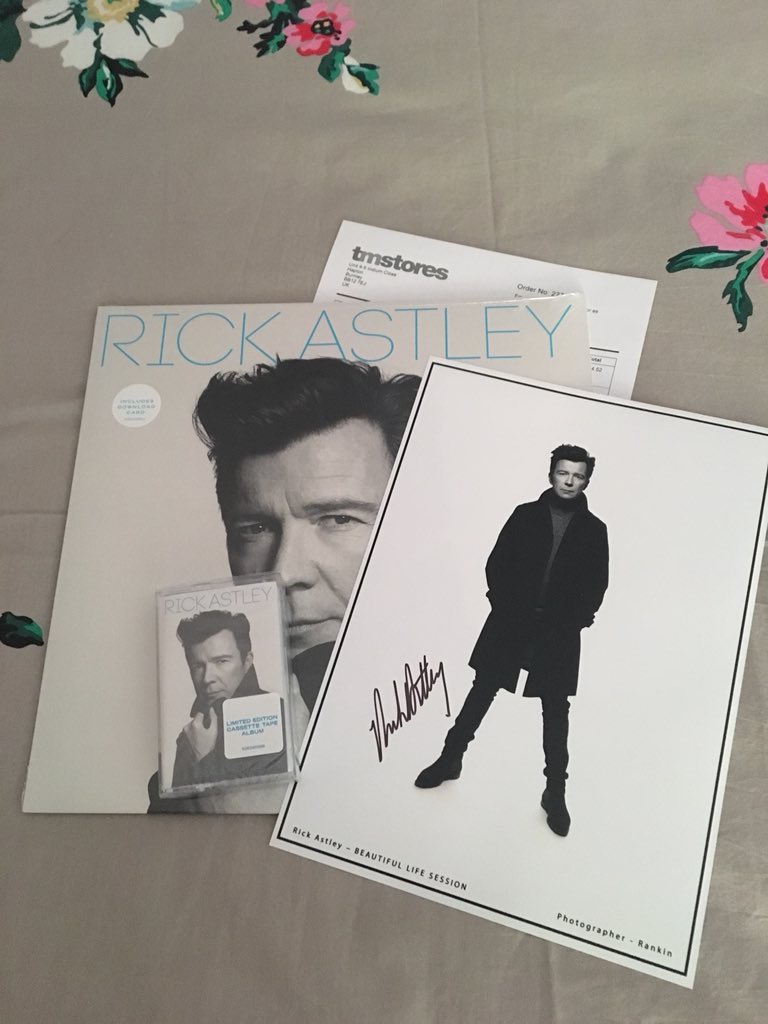 xVickyLeighx's tweet photo. Finally home from work after whatโs felt like a very long and exhausting week to this joy! @rickastley #BeautifulLife #AstleysAngels https://t.co/mIF0s5bvbL