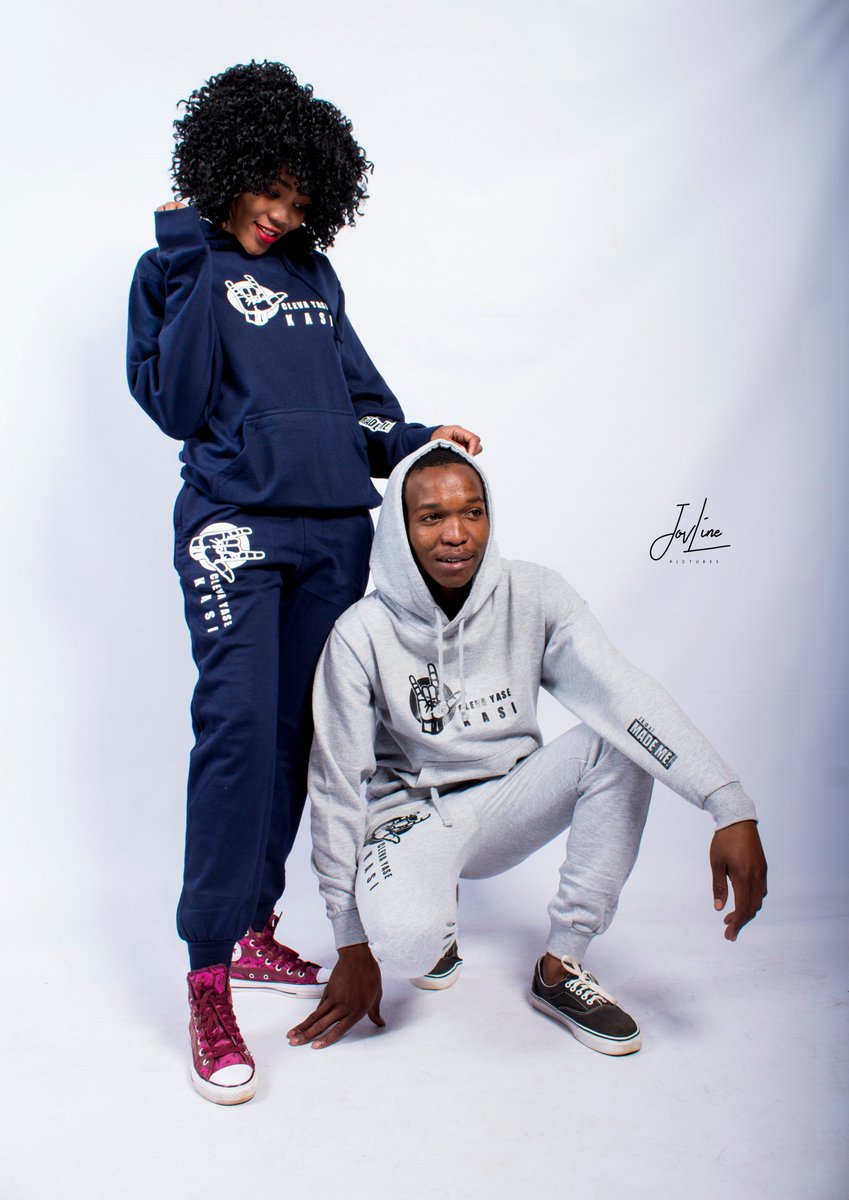 T_AXXE's tweet photo. Cleva Yase Kasi Tracksuits Now Available For As Little As R499.99.
Hoodie - R300 (Separate)
Jersey / Sweater - R250 (Separate)
Sweat Pants - R250

To Order, Contact Thokozani:-
Whatsapp/Call: 079 392 5154 or 065 929 1896
@djsbu  #djsbu  🙌🙏 https://t.co/aVxYupNGr5