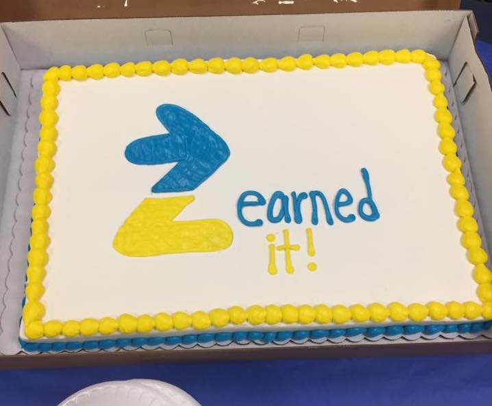 zearned's tweet image. Will this class cut their cake into eighths or sixteenths or use a different denominator? ➗🍰 We love how this T and her Ss celebrate their learning! #CakeMath #FridayFun #ZearnedIt
