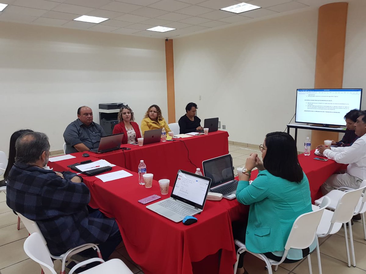 DireccionUTyP's tweet image. El día de hoy continúan los trabajos con Secretarios Académicos de #UniversidadesBIS en la #UPTexcoco, con la finalidad de identificar las diferentes áreas de oportunidad de este modelo, participan 33 #UTyUP. #OrgulloUTyUP #CalidadUTyUP