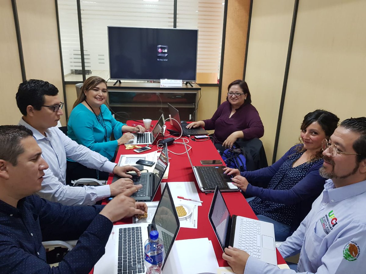DireccionUTyP's tweet image. El día de hoy continúan los trabajos con Secretarios Académicos de #UniversidadesBIS en la #UPTexcoco, con la finalidad de identificar las diferentes áreas de oportunidad de este modelo, participan 33 #UTyUP. #OrgulloUTyUP #CalidadUTyUP