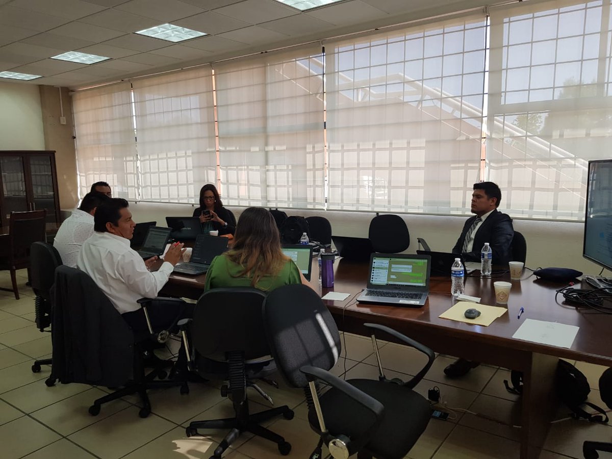 DireccionUTyP's tweet image. El día de hoy continúan los trabajos con Secretarios Académicos de #UniversidadesBIS en la #UPTexcoco, con la finalidad de identificar las diferentes áreas de oportunidad de este modelo, participan 33 #UTyUP. #OrgulloUTyUP #CalidadUTyUP